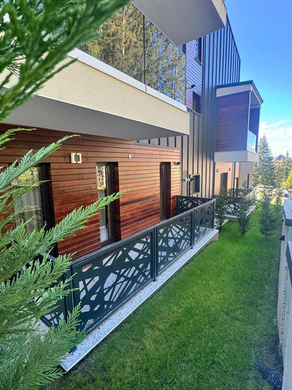 Montan-Aparthotel Predeal Exterior foto